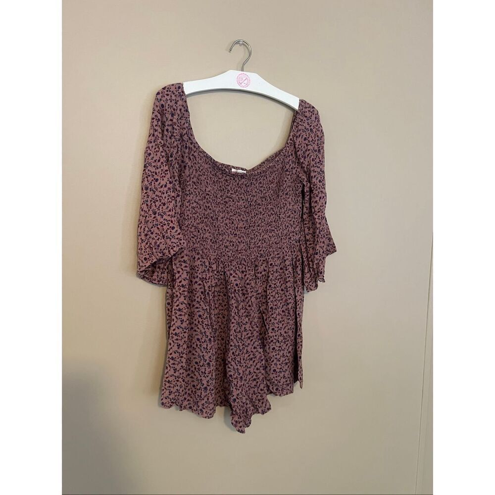 En Créme Floral Print Romper Woman’s Size Medium Summer One Piece